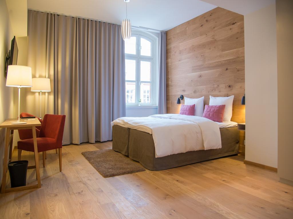 Hotel Alte Post Flensburg Oda fotoğraf