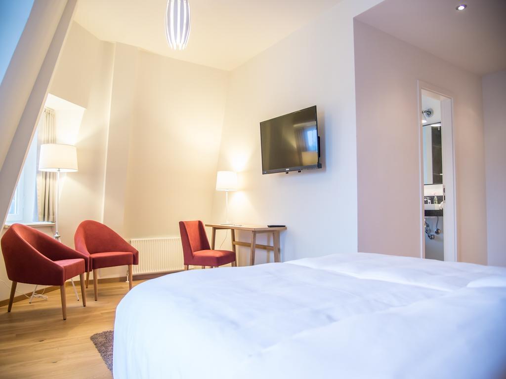 Hotel Alte Post Flensburg Oda fotoğraf